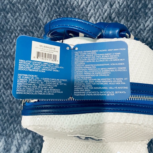 ⚾🌟 LIMITED EDITION⚾🌟 LOUNGEFLY MLB LOS ANGELES DODGERS SEQUIN MINI BACKPACK - Picture 11 of 13